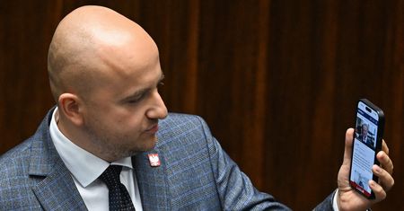 Awantury w sejmowej restauracji. Ostre słowa i interwencja Straży Marszałkowskiej