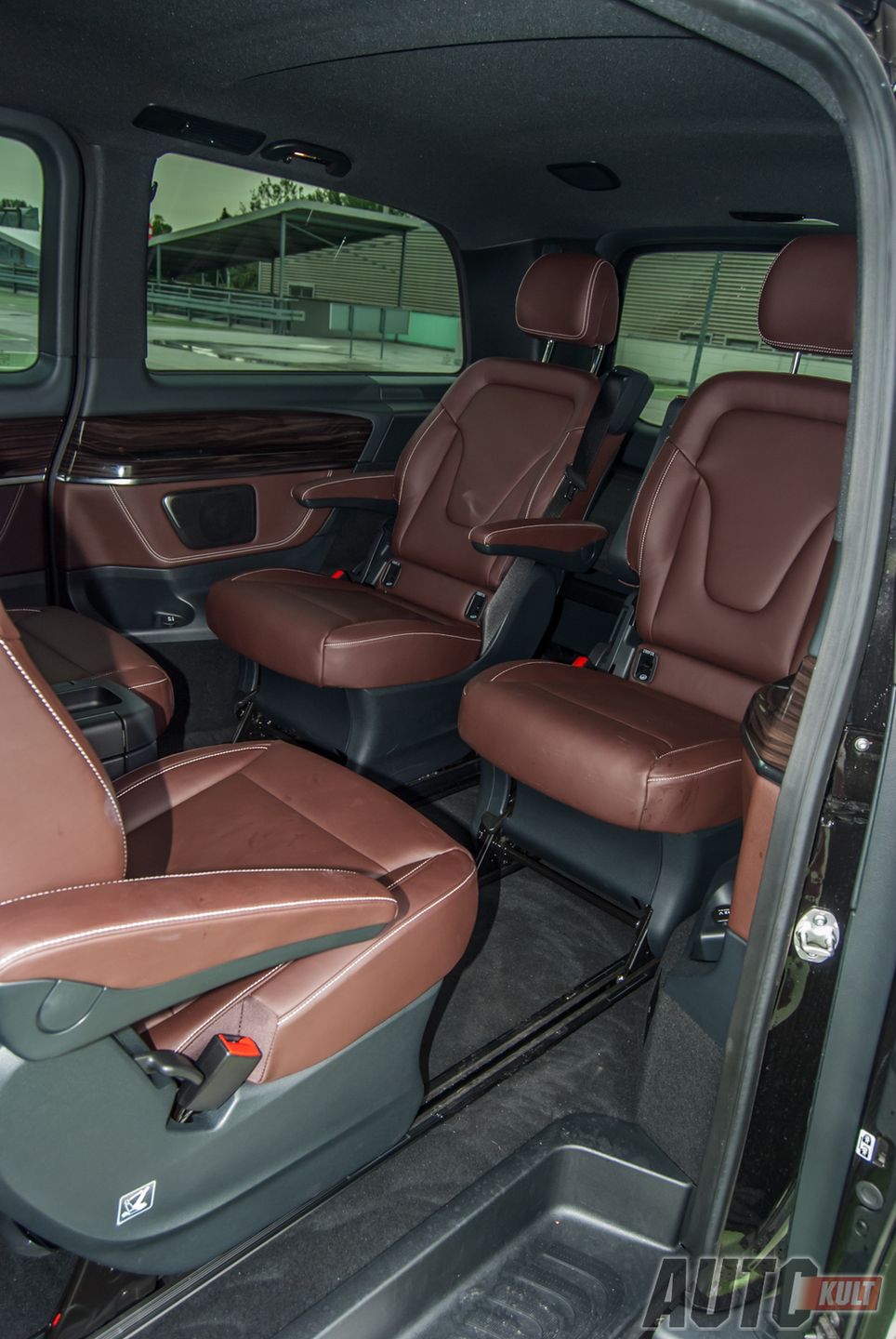 Mercedes-Benz klasa V 250 Bluetec Edition1 - test [galeria] 33