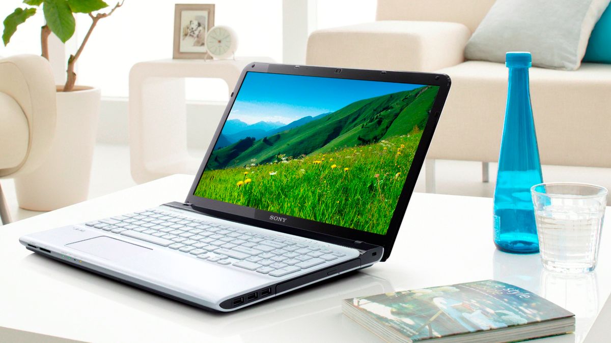 Sony VAIO E15 i VAIO E17 - przyjazne dla portfela 1