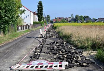 Wiadomo, co dalej z zaoranym przez rolnika asfaltem