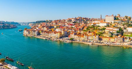 Miasto skąpane w błękicie. Porto oferuje wszystko, o czym można zamarzyć