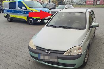 59-latek zasnął za kierownicą pod sklepem. Miał prawie 2,5 promila i zakaz prowadzenia