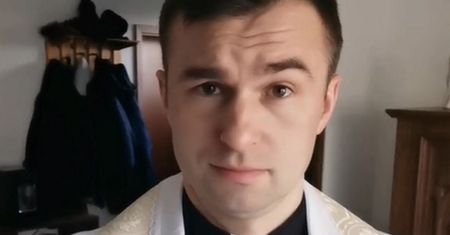 Ksiądz odmówił przyjęcia koperty. Tak zareagował wierny