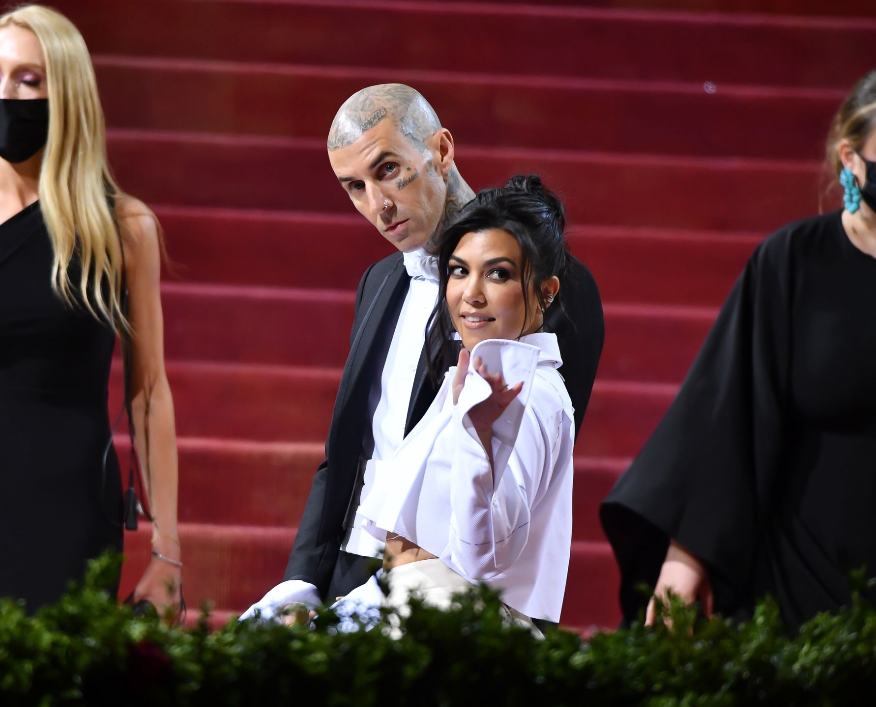 Travis Barker pokazał wnętrza posiadłości w Calabasas