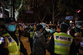 W Chinach się kotłuje. Masowe protesty, starcia z policją. Mają dość lockdownów