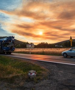 Dym z "Czeskiej Szwajcarii" nad Polską. Niesamowite zdjęcia