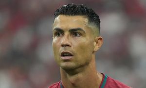 Cristiano Ronaldo ZAFARBOWAŁ WŁOSY na BLOND! Pasują mu? (FOTO)