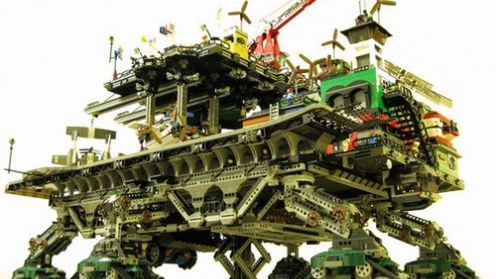 Gigantyczne miasto-maszyna z klocków lego 1