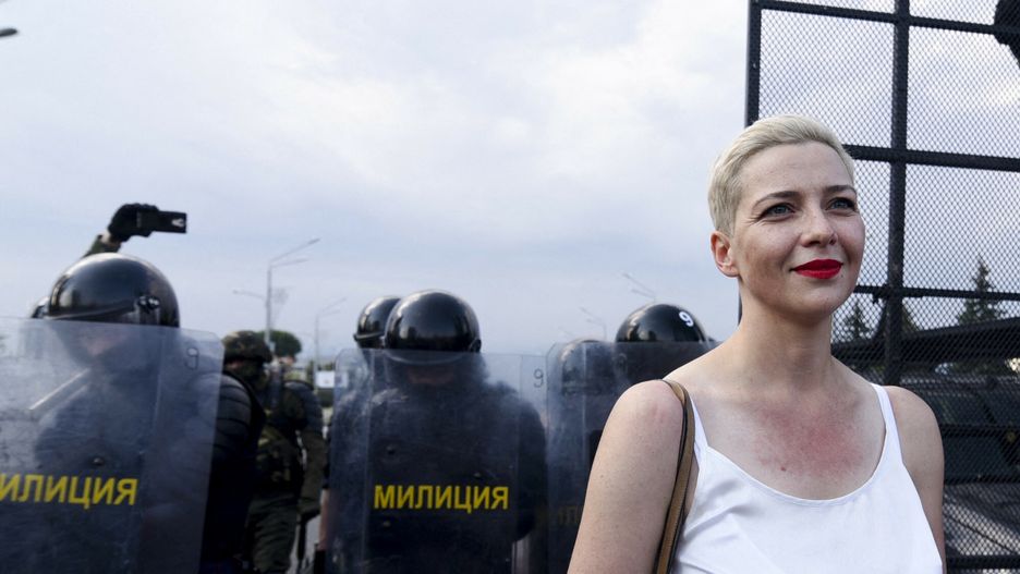 arch45MINSK, BELARUS - AUGUST 30: Belarusian musician and political activist Maria Kolesnikova is seen in front of the security forces standing guard to block protestors to reach the Presidential Palace as people continue to protest over the presidential election in the capital Minsk, Belarus on August 30, 2020. Thousands of demonstrators massed in central Minsk to demand the resignation of Belarusian President Alexander Lukashenko, the latest in a wave of protests against his disputed re-election. Marina Serebryakova / Anadolu Agency/ABACAPRESS.COM  Election Election Politique Politics Belarus Belorussia Minsk Kalesnikava Maria Kalesnikava Maryia Kolesnikova Maryia Kolesnikova Maria Kolesnikova Maria Kolesnikova Maryia Kalesnikava Maria Kalesnikava Maryia  | BRAA20200830_611 Minsk Bielorussie BelarusAA