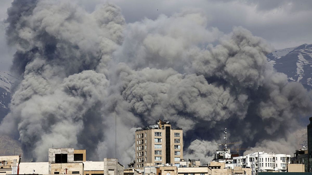 W nalotach zniszczono siedzibę irańskiej Gwardii Rewolucyjnej.