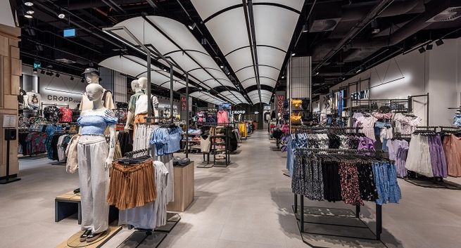 Nowa odsłona sklepu Cropp dedykowana młodym ludziom