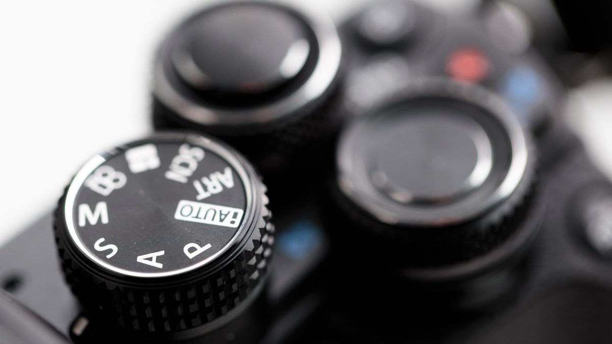 Jak działa tryb priorytetu czasu (S/Tv)? 1