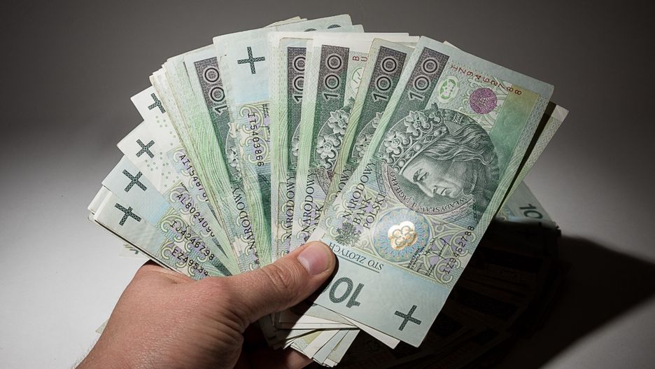 Seria oszustw inwestycyjnych w woj. podkarpackim