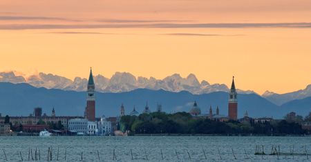 Dolomity i Wenecja na jednym zdjęciu. To nie Photoshop, tylko "stravedamento"