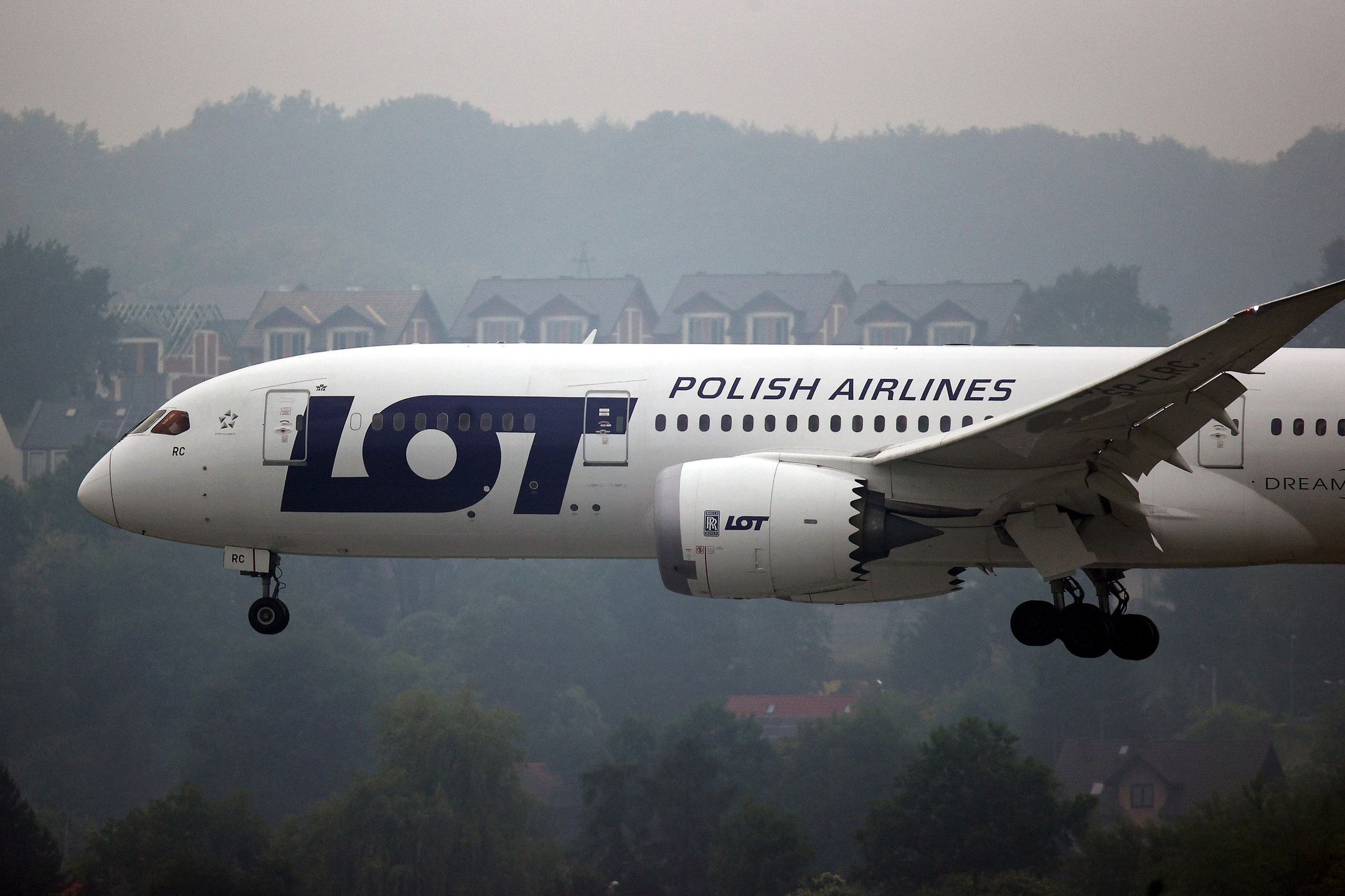 Samolot Boeing 787 Dreamliner Polskich Linii Lotniczych LOT. Zdjęcie ilustracyjne
