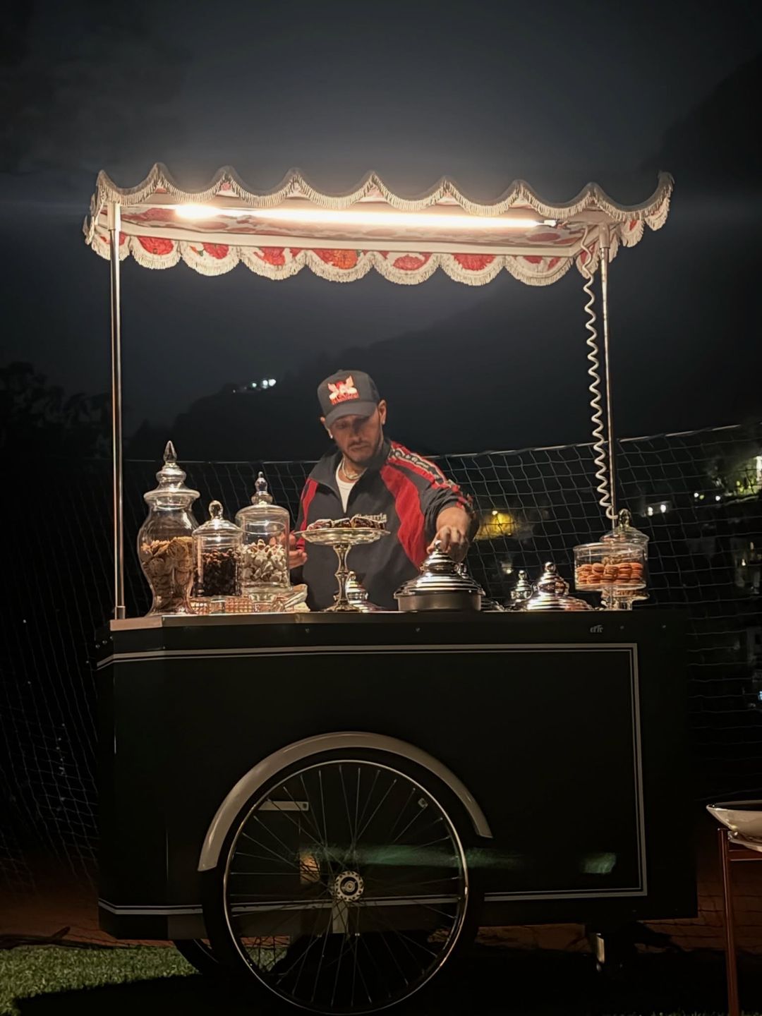 Lewis Hamilton pochwalił się serią zdjęć