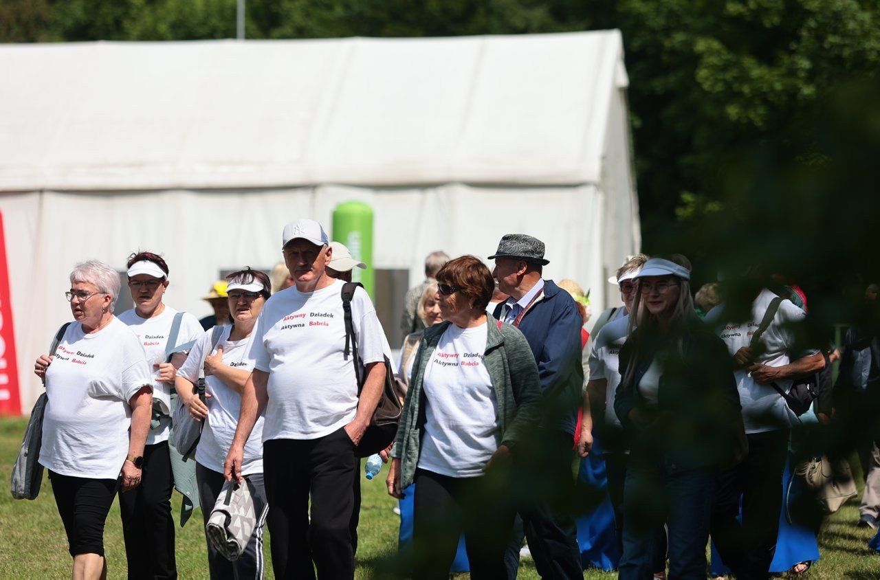 „MOSiRiada – I Festiwal Aktywności Senioralnej” na Słonecznym Wrotkowie