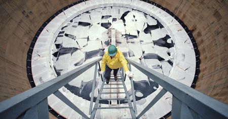 Gazowy rollercoaster się rozpędza. "Czeka nas walka cenowa o gaz, w której bogatsi wypchną biedniejszych"