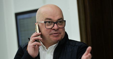 Tomasz Zimoch i Paulina Hennig-Kloska mieli dołączyć do partii Szymona Hołowni. Nagła zmiana?