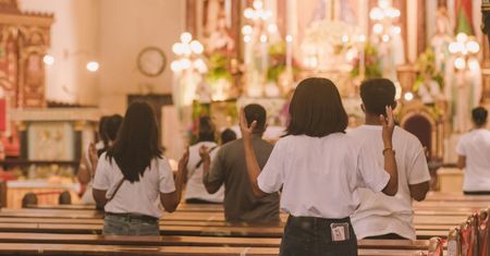 "Mroczny okres w Kościele". Papieski kardynał ostro o pedofilii