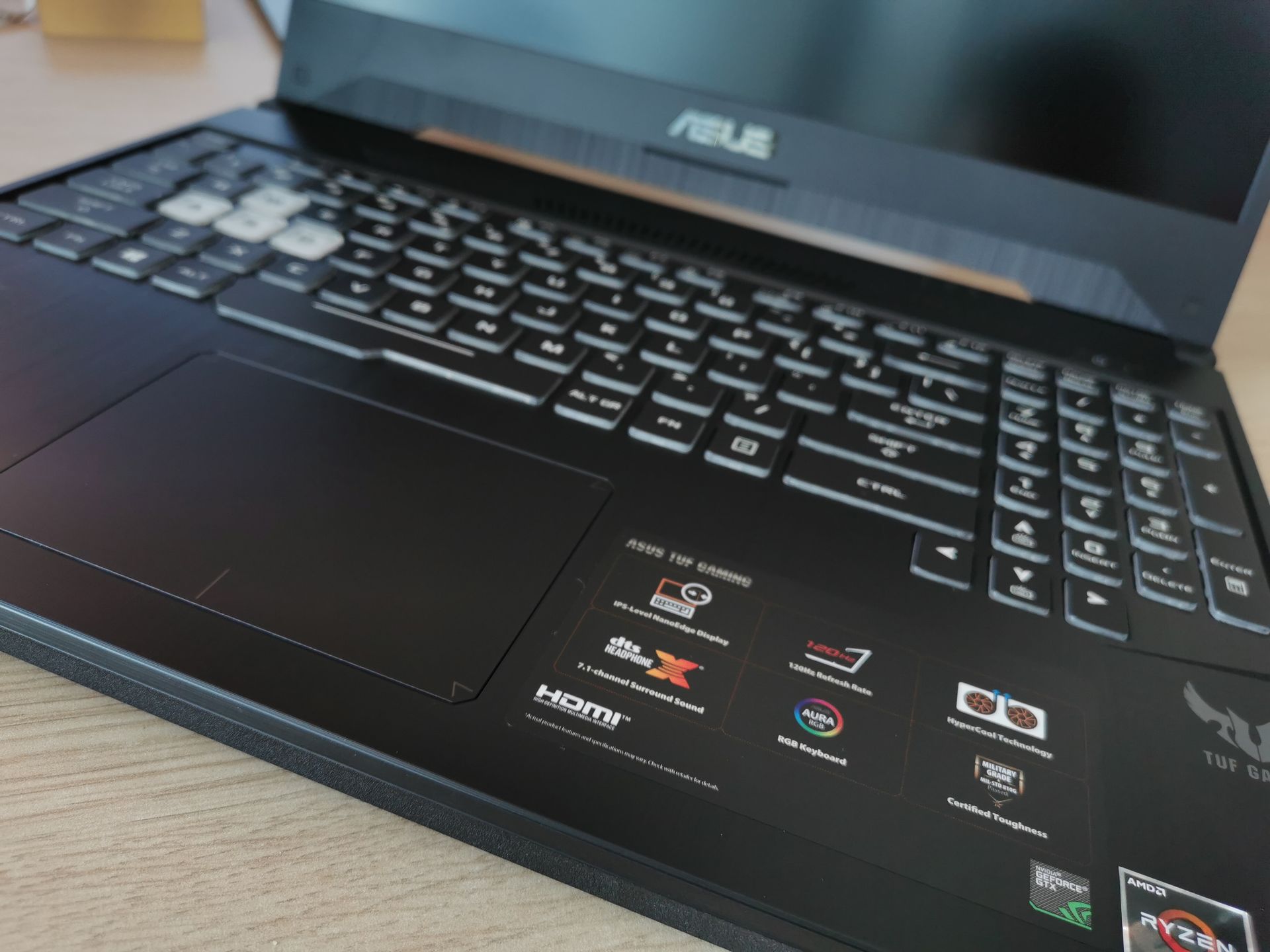 ASUS TUF Gaming FX505DU – test. Laptop dla graczy z procesorem AMD i grafiką Nvidii 3
