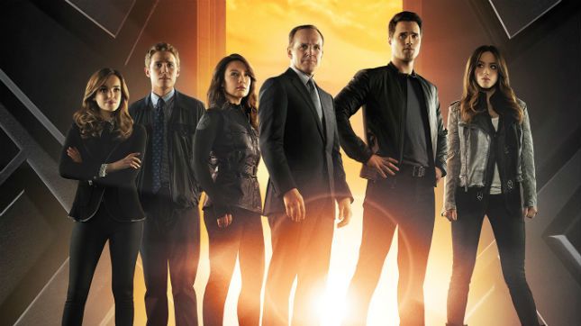 Kiepskie, banalne – a i tak oglądam dalej. Dlaczego tracę czas na serialowy chłam? 1