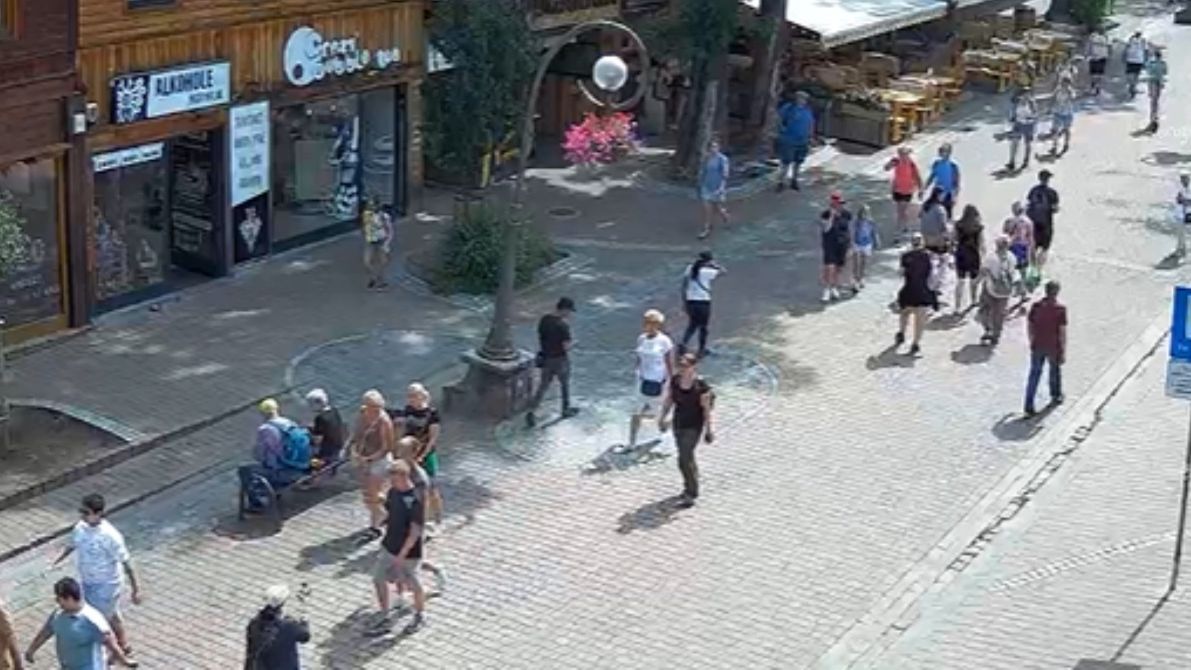 Zakopane. Brakuje turystów, właściciele pensjonatów narzekają na brak rezerwacji