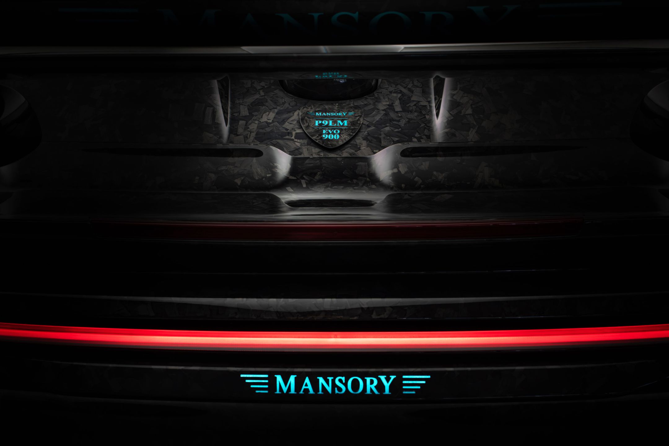 Mansory P9LM 900 EVO