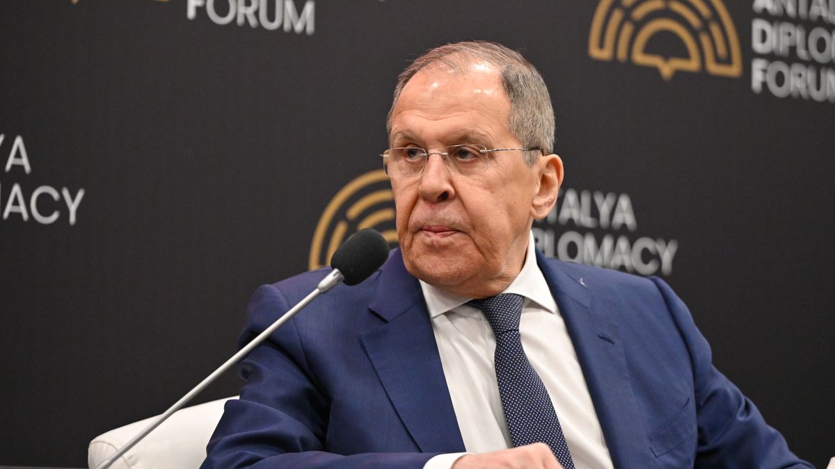 ANTALYA, TURKIYE- APRIL 12: Russian Foreign Minister Sergey Lavrov speaks on the second day of the diplomatic forum on April 12, 2025 in Antalya, Türkiye. The Antalya Diplomacy Forum 2025 (ADF), organized for the fourth time in Antalya under the auspices of President Recep Tayyip Erdoğan and hosted by Foreign Minister Hakan Fidan, started on April 11-13. (Photo by Mert Gokhan Koc/ dia images via Getty Images)
