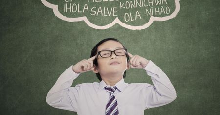 Jak dzieci gwiazd uczą się języków obcych? A jak uczą się nasze pociechy?
