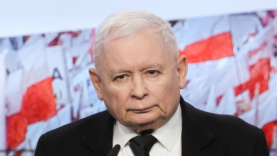 Jarosław Kaczyński wygrywa w rankingu nieufności