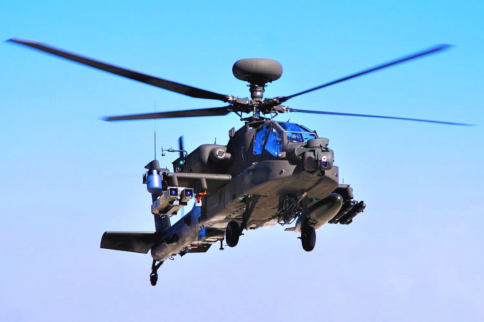 Pocisk Spike NLOS. Apache zniszczy cel odległy nawet o 32 km