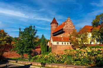 Pogoda w Olsztynie. Prognoza na niedzielę 7 grudnia. Całkowite zachmurzenie i zamglenia