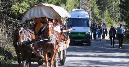 Zmiany w Tatrach. Nowe ceny elektryków nad Morskie Oko