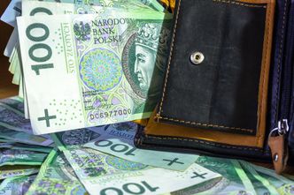 Zwrot mylony z prawem do reklamacji. UOKiK: pytajmy w sklepach o zasady