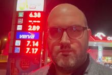 Jarosław Olechowski z Republiki na stacji Orlenu