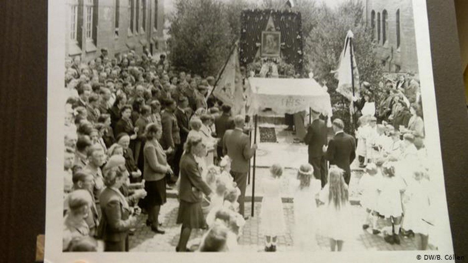 Boże Ciało w 1946 roku w obozie dipisów Hanower Münden