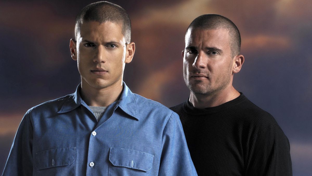 FOX's "Prison Break: Event Series"PRISON BREAK:  Wentworth Miller (R) and Dominic Purcell (L) are set to reprise their roles as Michael Scofield and Lincoln Burrows in the new, thrilling event series based on its hit series PRISON BREAK. (Photo by FOX Image Collection via Getty Images)FOXFOX20160517