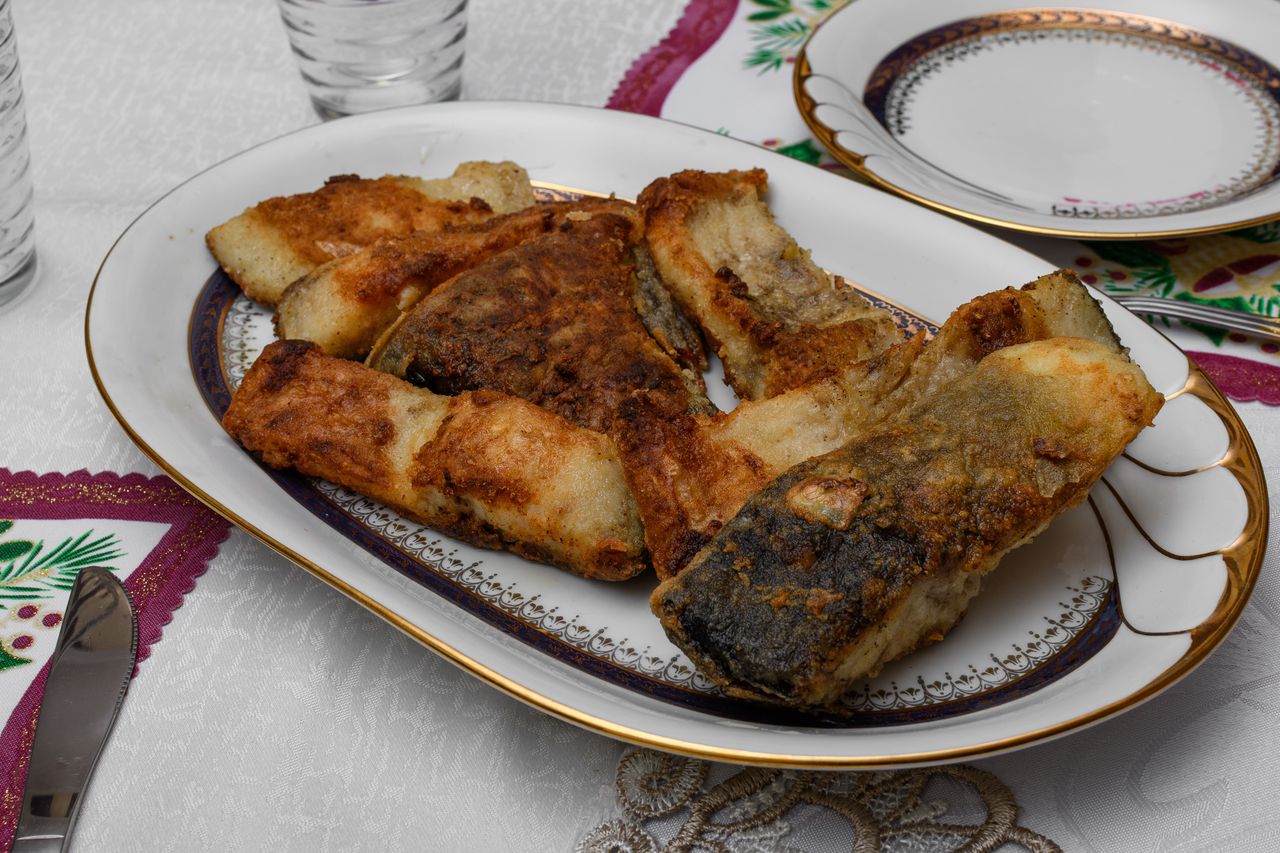 Pokazała rachunek za karpia. "Przy ladzie mnie zatkało"