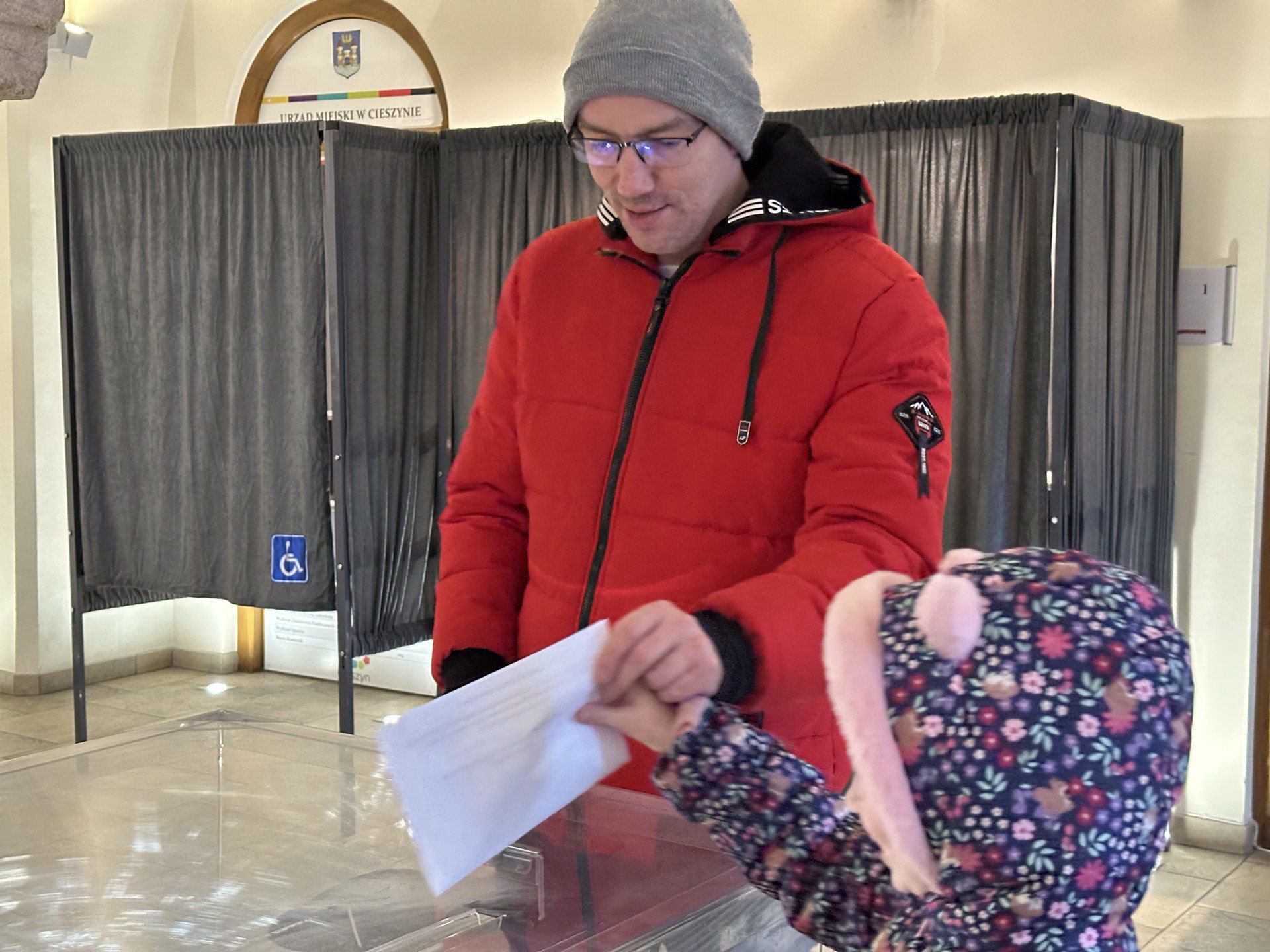 Referendum w Cieszynie dotyczące odwołania burmistrz Gabrieli Staszkiewicz i całej rady miasta