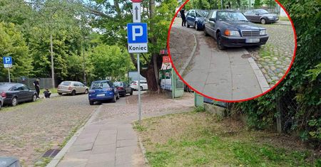 Taki widok pod strażą miejską. Internauci nie kryją oburzenia