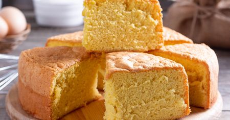 Biszkopt piecz tylko w takiej temperaturze. Pięknie wyrośnie i będzie puszysty jak chmurka