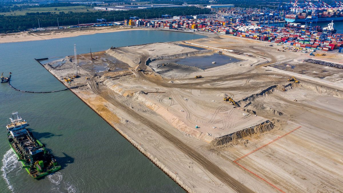 Jest zgoda na 900 mln zł wsparcia dla terminala instalacyjnego offshore w Gdańsku