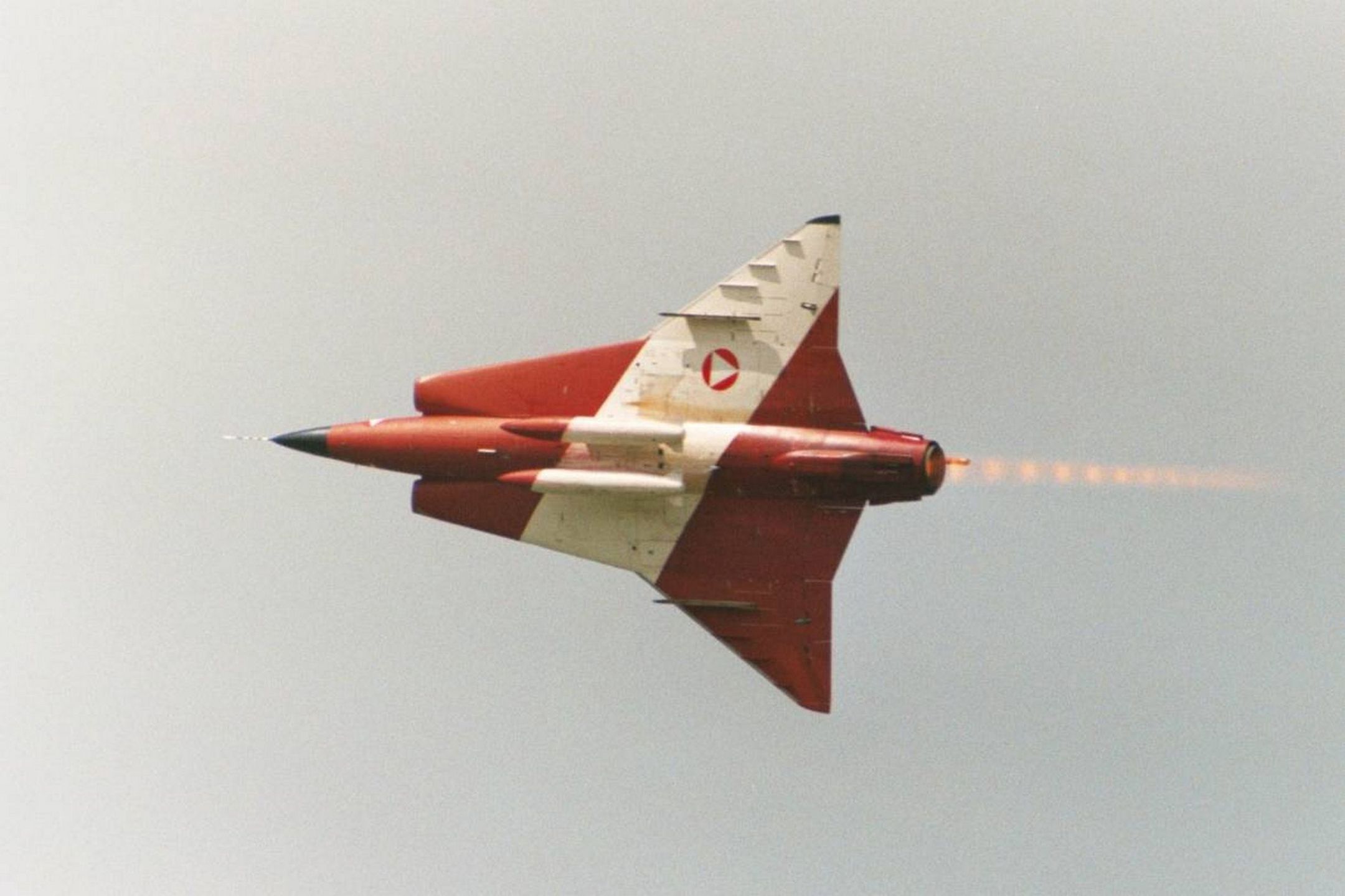 Saab J 35 Draken (tu w barwach Austrii)