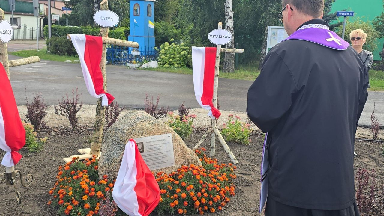 Aleksandrów Kujawski: Ofiara zbrodni katyńskiej upamiętniona tablicą