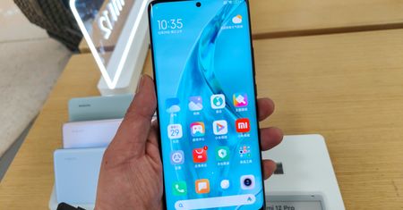 Xiaomi 13 idzie na rekord. Producent ujawnił datę premiery i pierwsze szczegóły