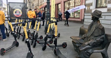 Elektryczne hulajnogi na ścieżki rowerowe. Wiadomo, jakie będą przepisy