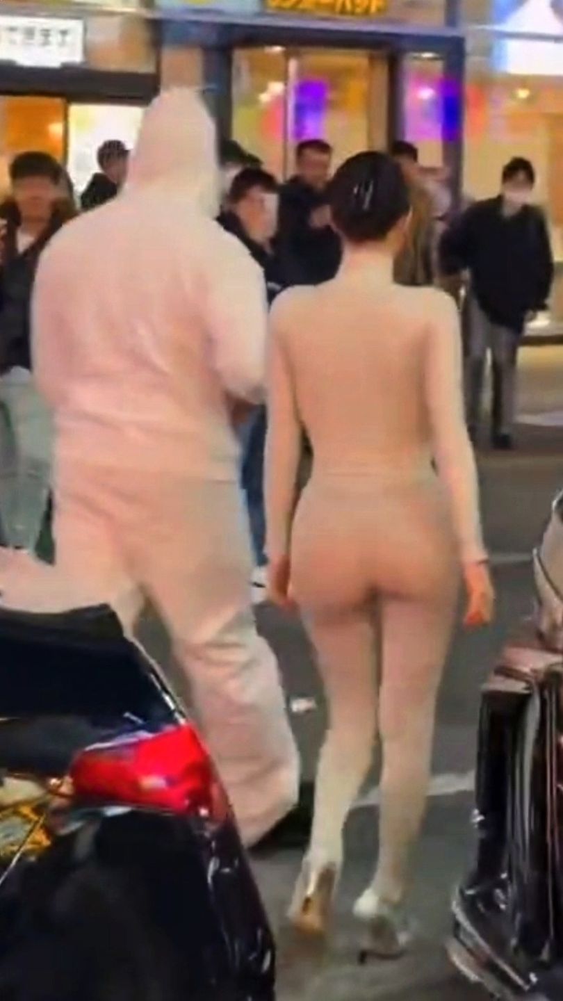 Kanye West i Bianca Censori sfotografowani w Tokio