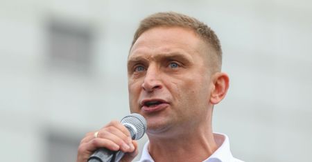 "Polski patriotyzm ma wiele twarzy". Desperacko broni Bąkiewicza