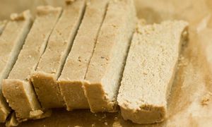 Była hitem PRL-u, dziś jemy rzadziej. Opóźnia procesy starzenia